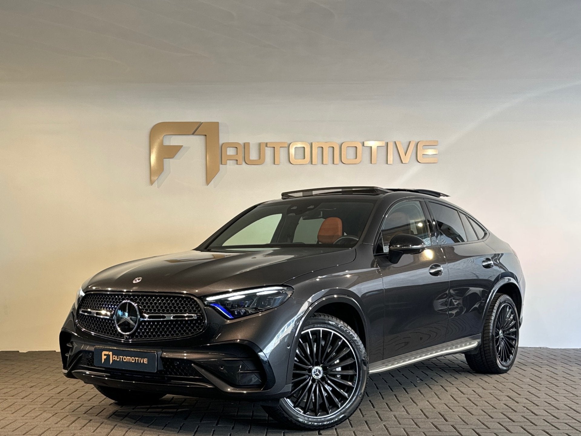 Mercedes-Benz GLC-klasse Coupé 220d 4MATIC Pano|Memory|Trek, Auto's, Dealer onderhouden, Automatische klimaatregeling, Gebruikt