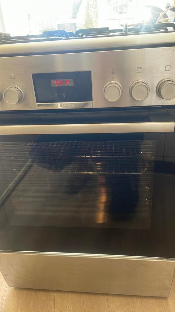 Bosch vrijstaand Gasfornuis met oven, Witgoed en Apparatuur, Fornuizen, Zo goed als nieuw, Gas, Vrijstaand, 85 tot 90 cm