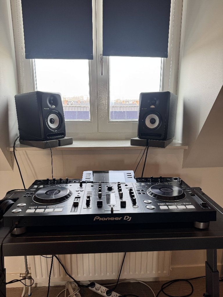PIONEER DJ SET - XDJ-RX INCLUSIEF BOXEN, KOPTELEFOON, TAFEL, Ophalen, Zo goed als nieuw, Dj-set, Pioneer