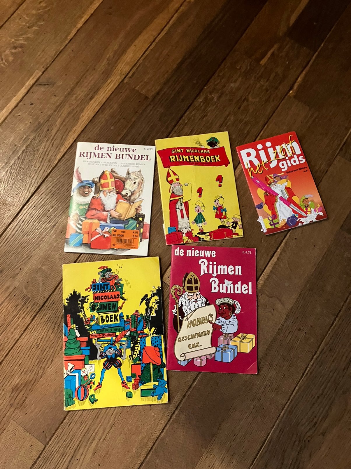 Pakket oude rijmboekjes  zwarte piet mogen ook los, Ophalen of Verzenden, Zo goed als nieuw