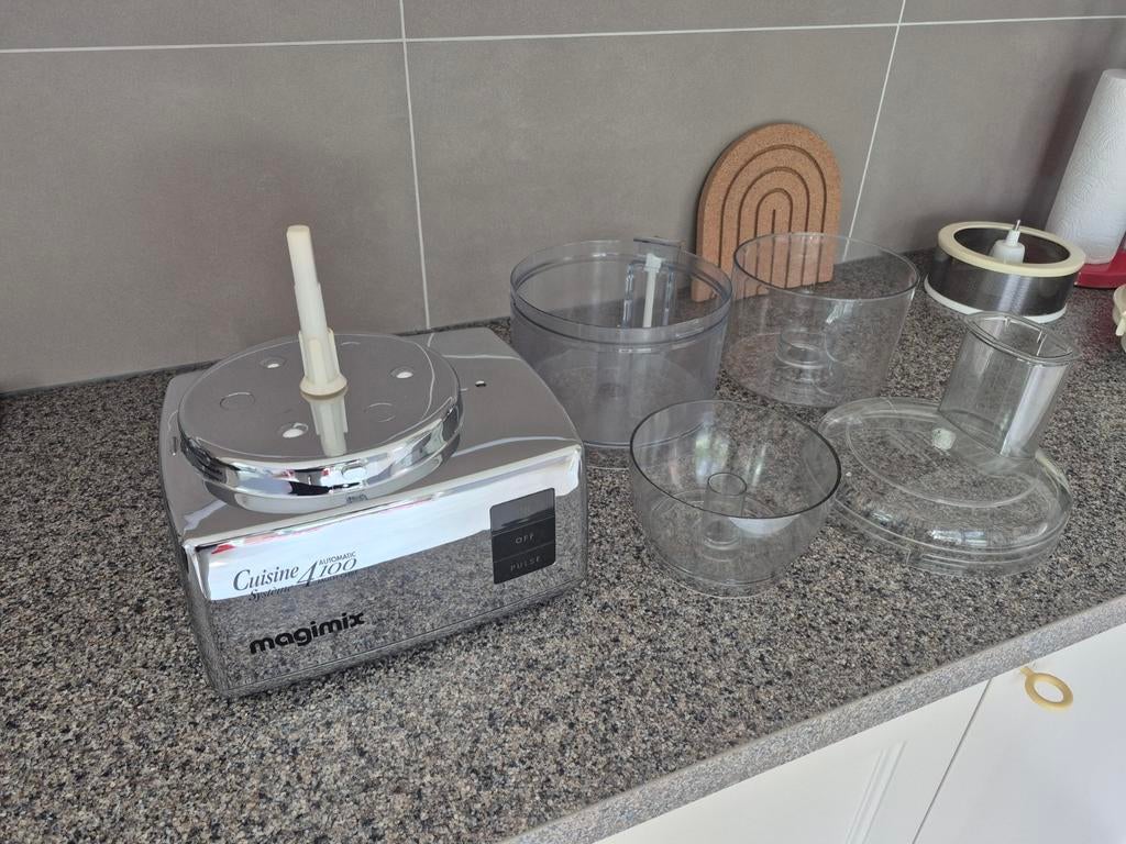 Magimix 4100 zeer compleet, Ophalen of Verzenden, Gebruikt