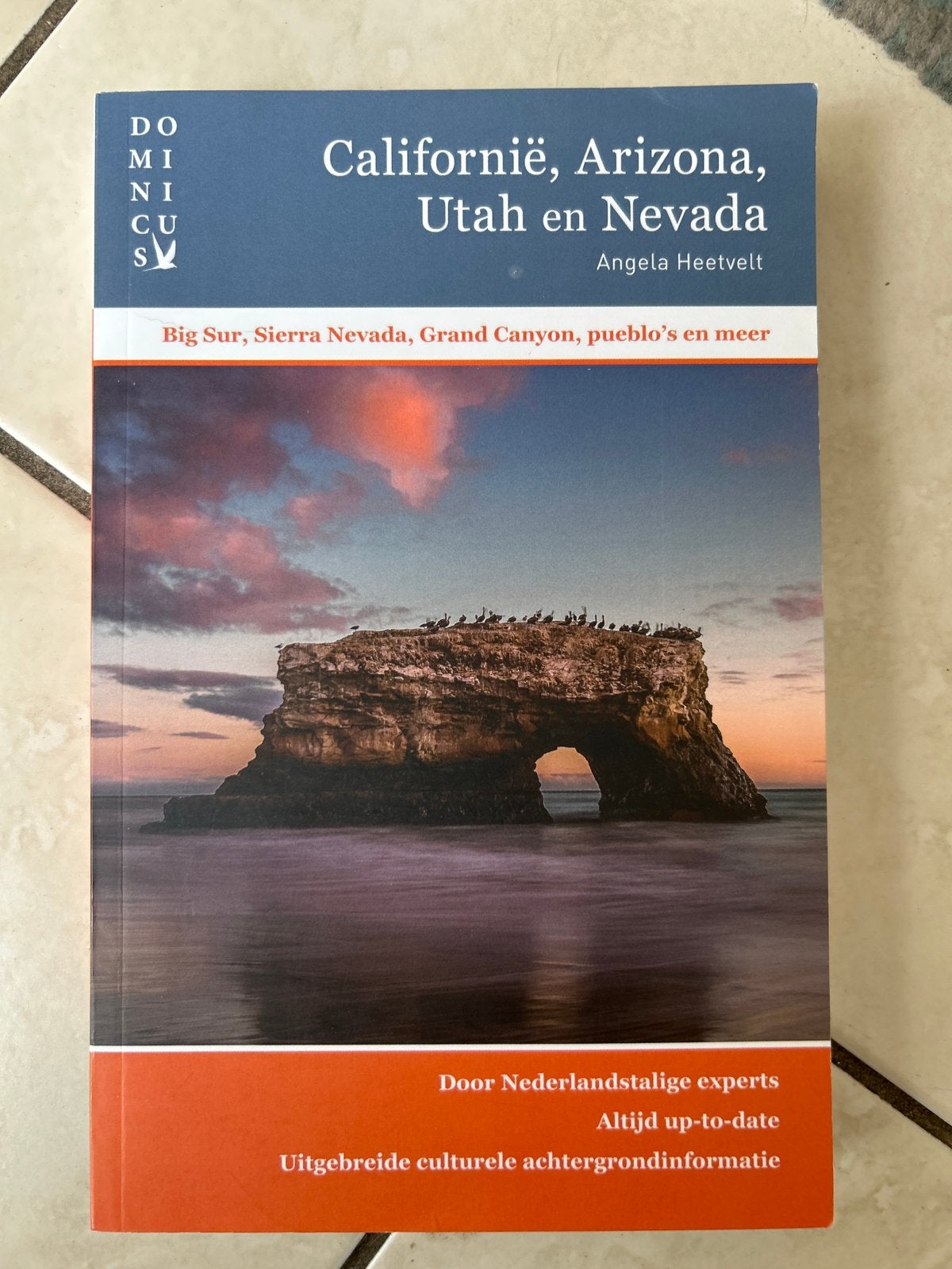 Dominicus Reisgids Californië, Arizona, Utah en Nevada, Boeken, Reisgidsen, Overige merken, Ophalen of Verzenden, Zo goed als nieuw