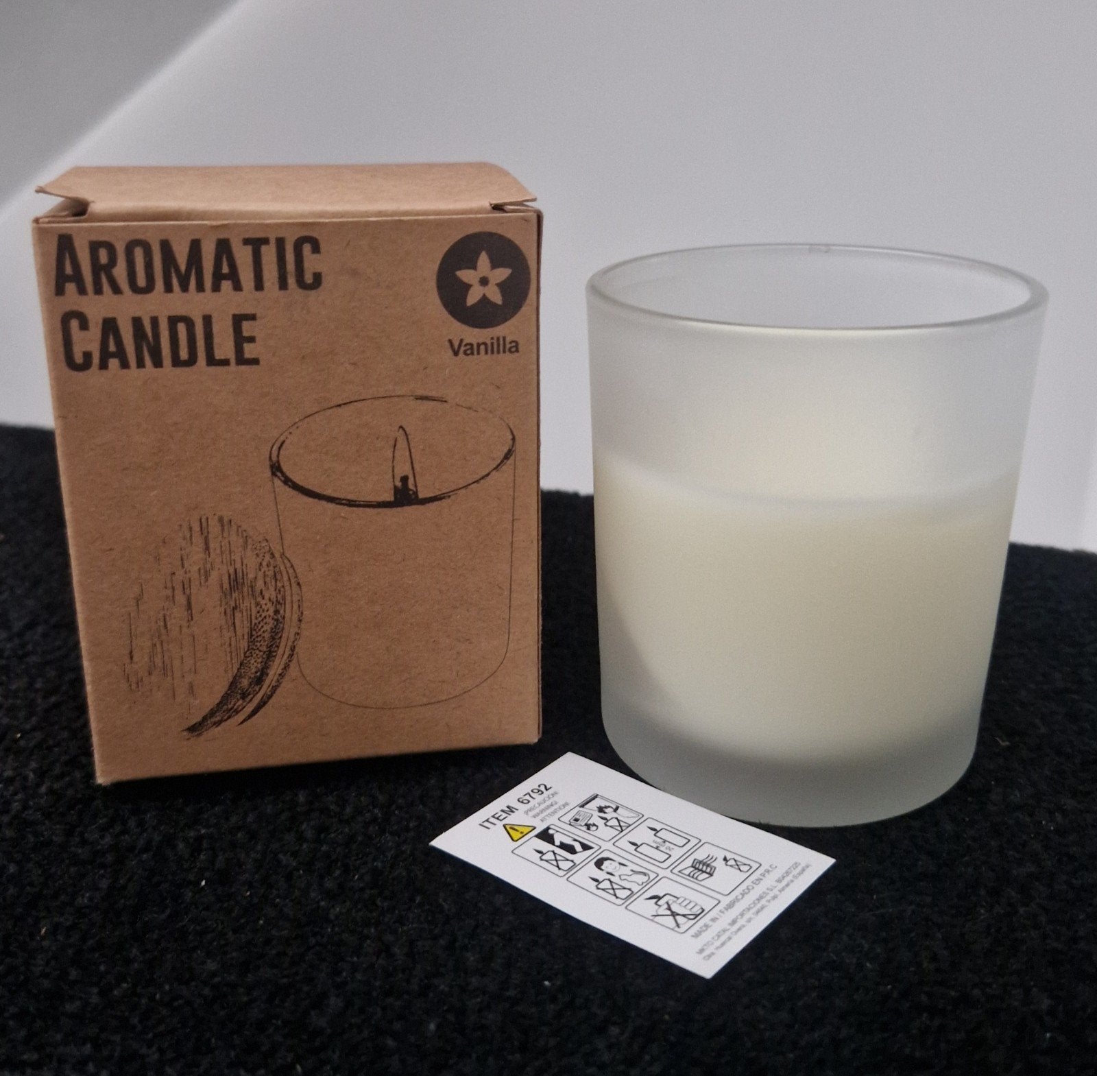 Aromatische Vanille Kaars in Matglazen Houder - 8 cm hoog, Nieuw, Ophalen of Verzenden, Glas, Kaars