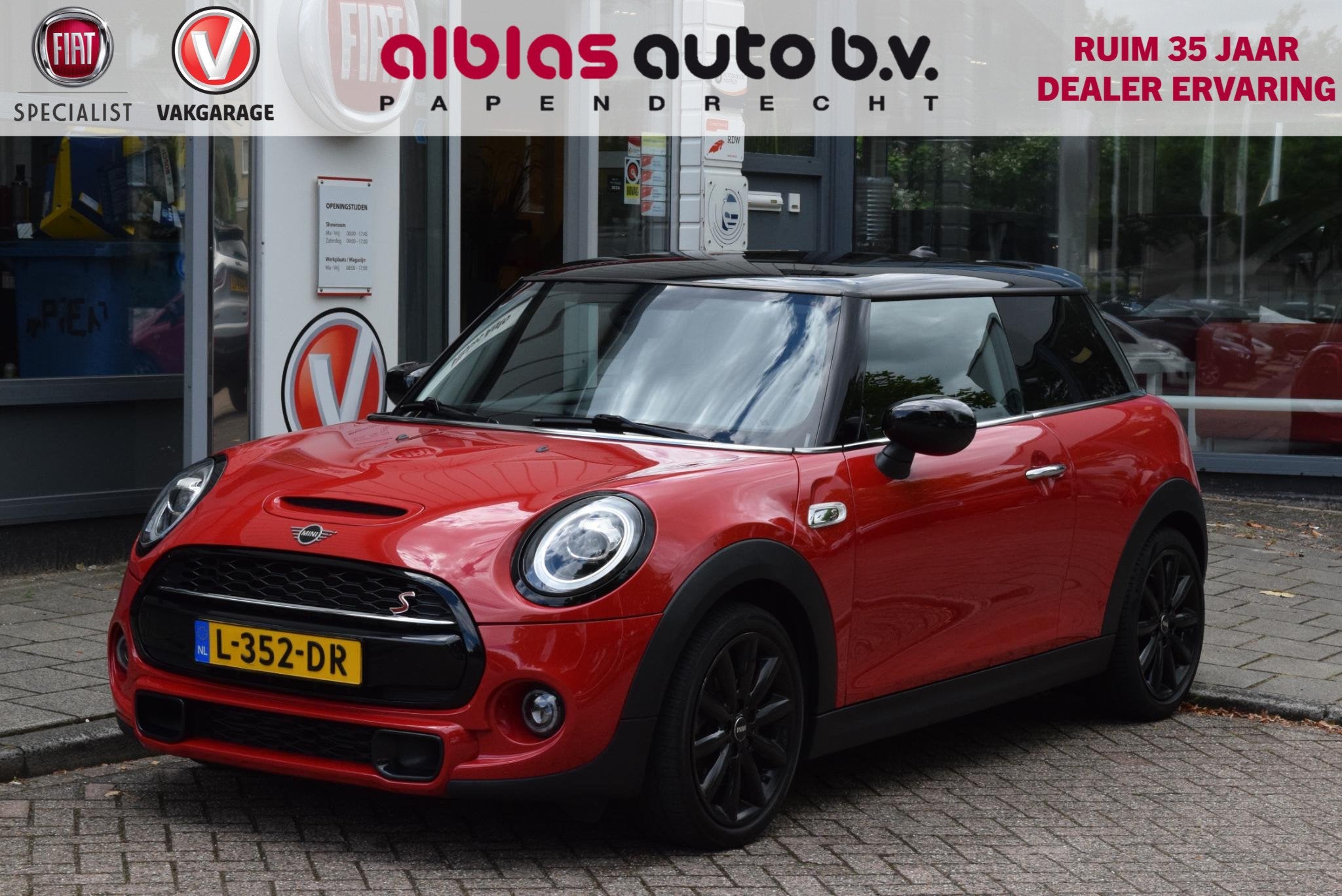 MINI 3-Deurs 2.0 Cooper S|Carplay|AndroidAuto|PDC|LED, Auto's, Mini, Voorwielaandrijving, 1998 cc, 15 km/l, Gebruikt