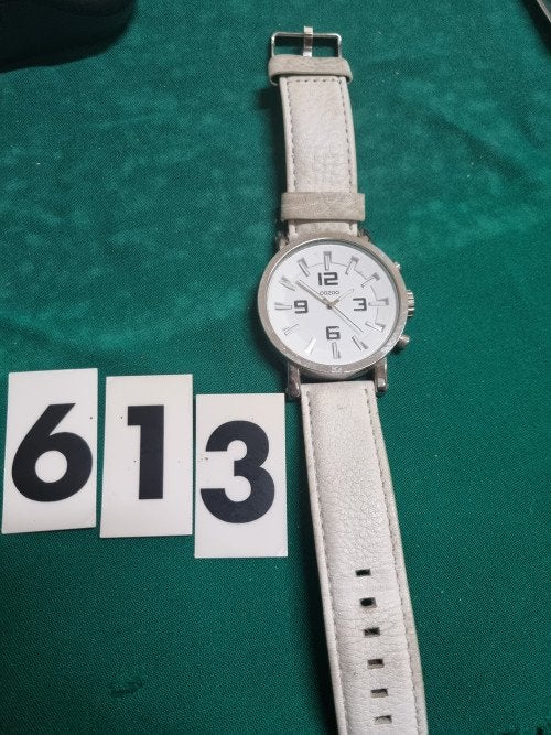 Horloge oozoo witte leren bandje no613, Sieraden, Tassen en Uiterlijk, Overige Accessoires, Ophalen of Verzenden, 'T Olde Gre-j