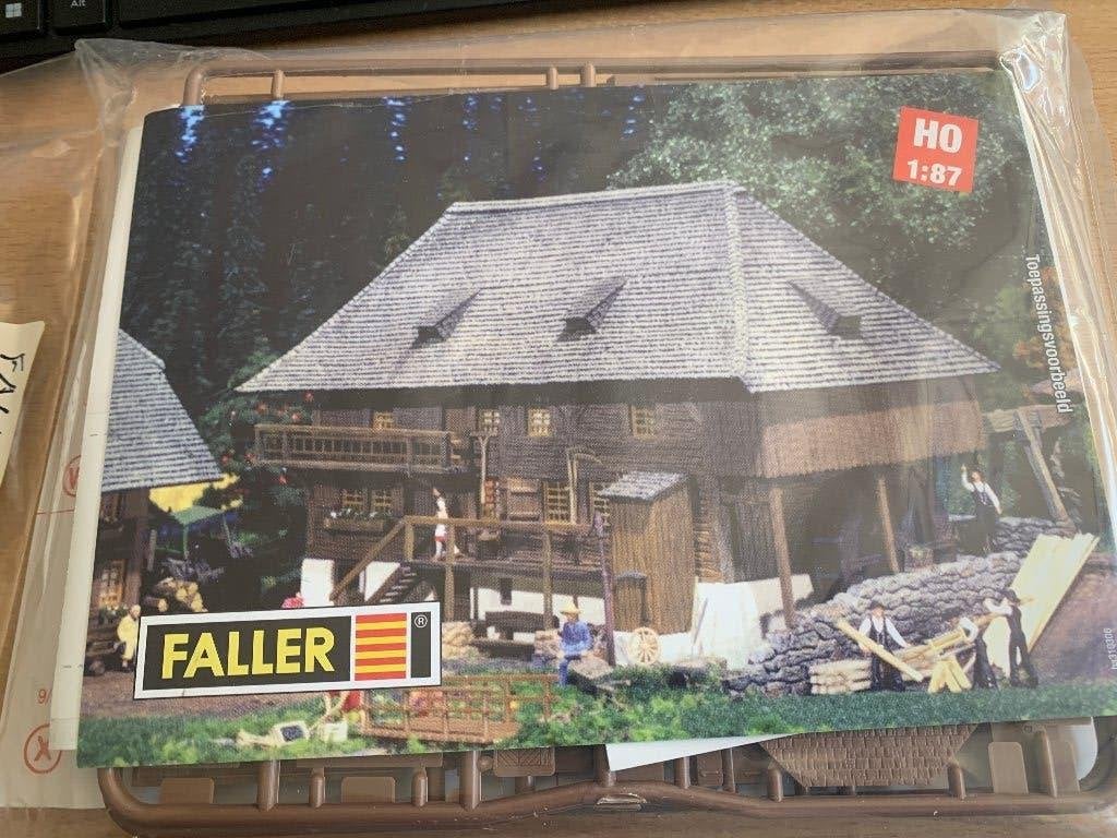 Falller H0 Zwarte Woud boerderij, Overige merken, Gelijkstroom of Wisselstroom, Brug, Tunnel of Gebouw, Nieuw