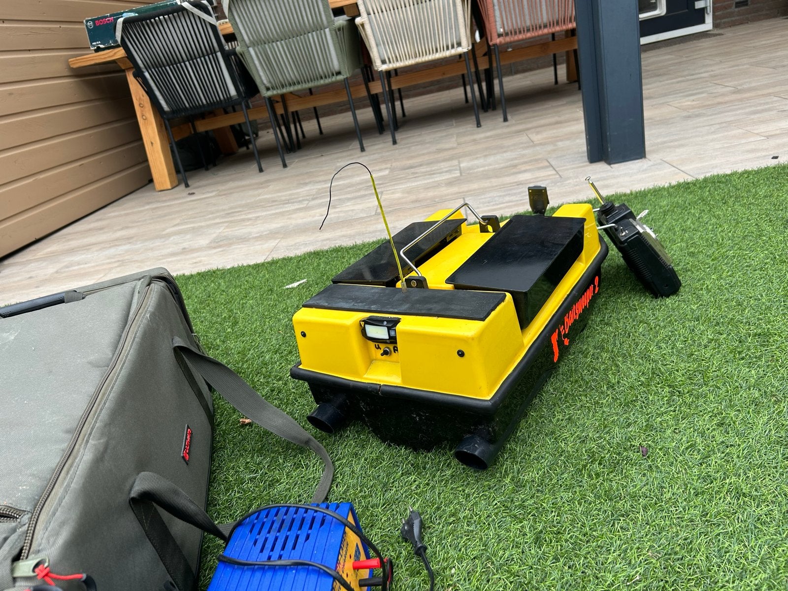 Baitsweeper 2 Voerboot met Accu, Lader en Tas, Watersport en Boten, Ophalen, Gebruikt, Overige typen