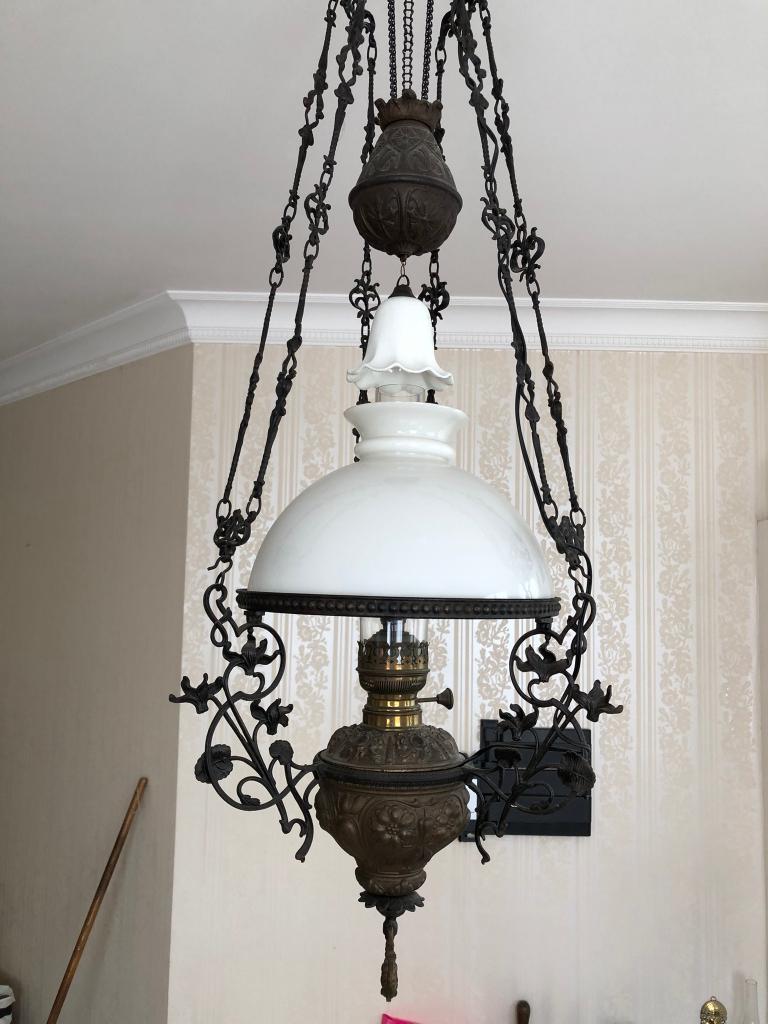 Antieke hanglamp, Ophalen