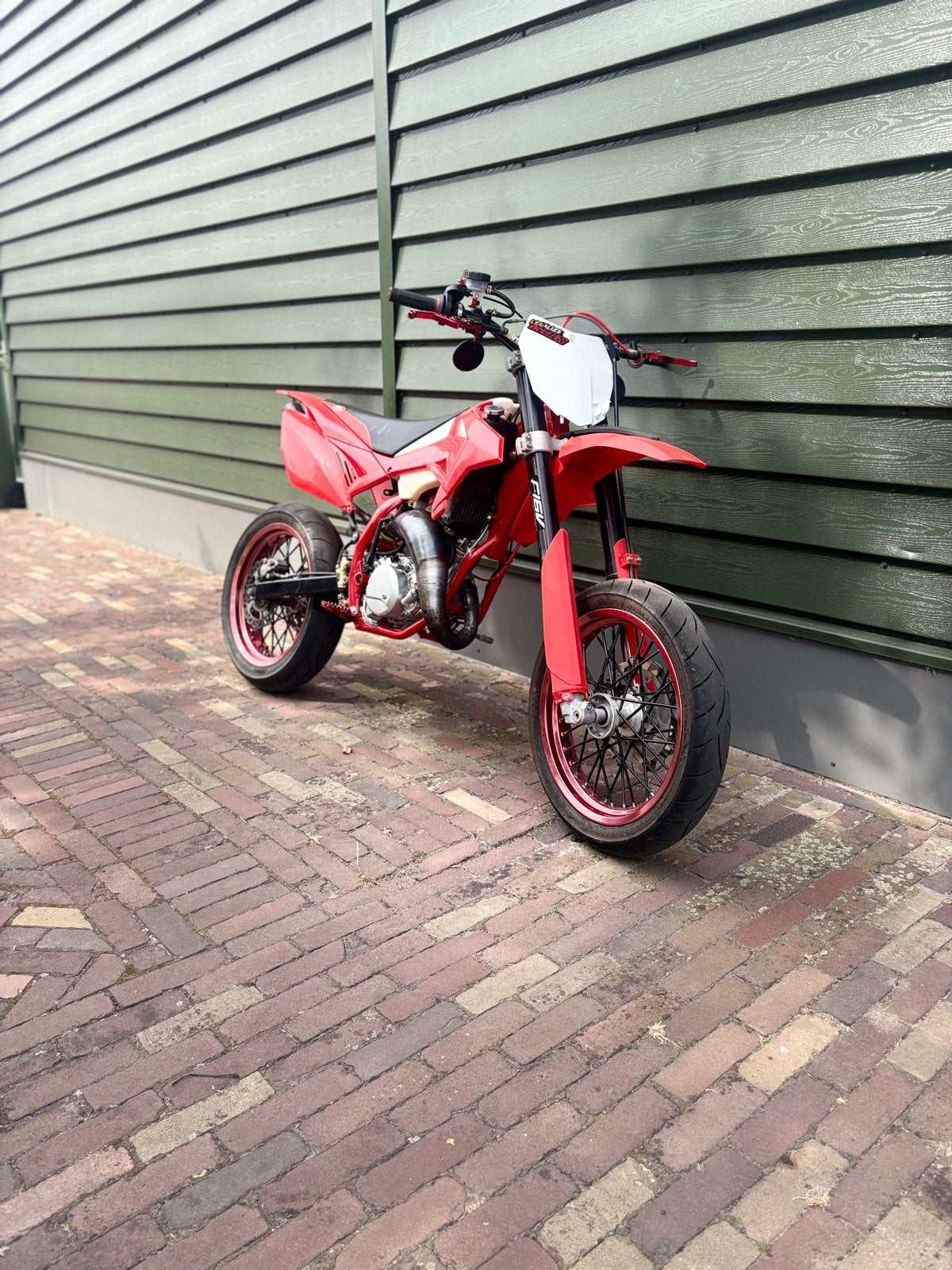 Beta RR met Simonini 90cc geel kenteken, Ophalen of Verzenden