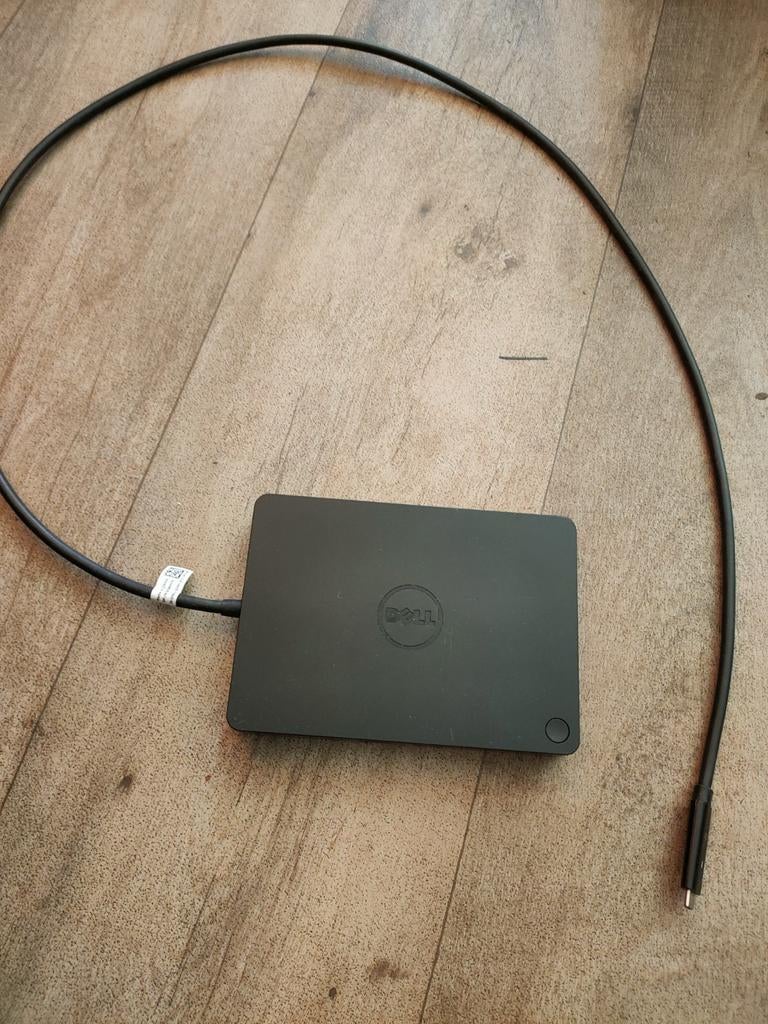 Dell USB-C Docking Station - D6000, Computers en Software, Ophalen of Verzenden, Zo goed als nieuw, Dell, Docking station