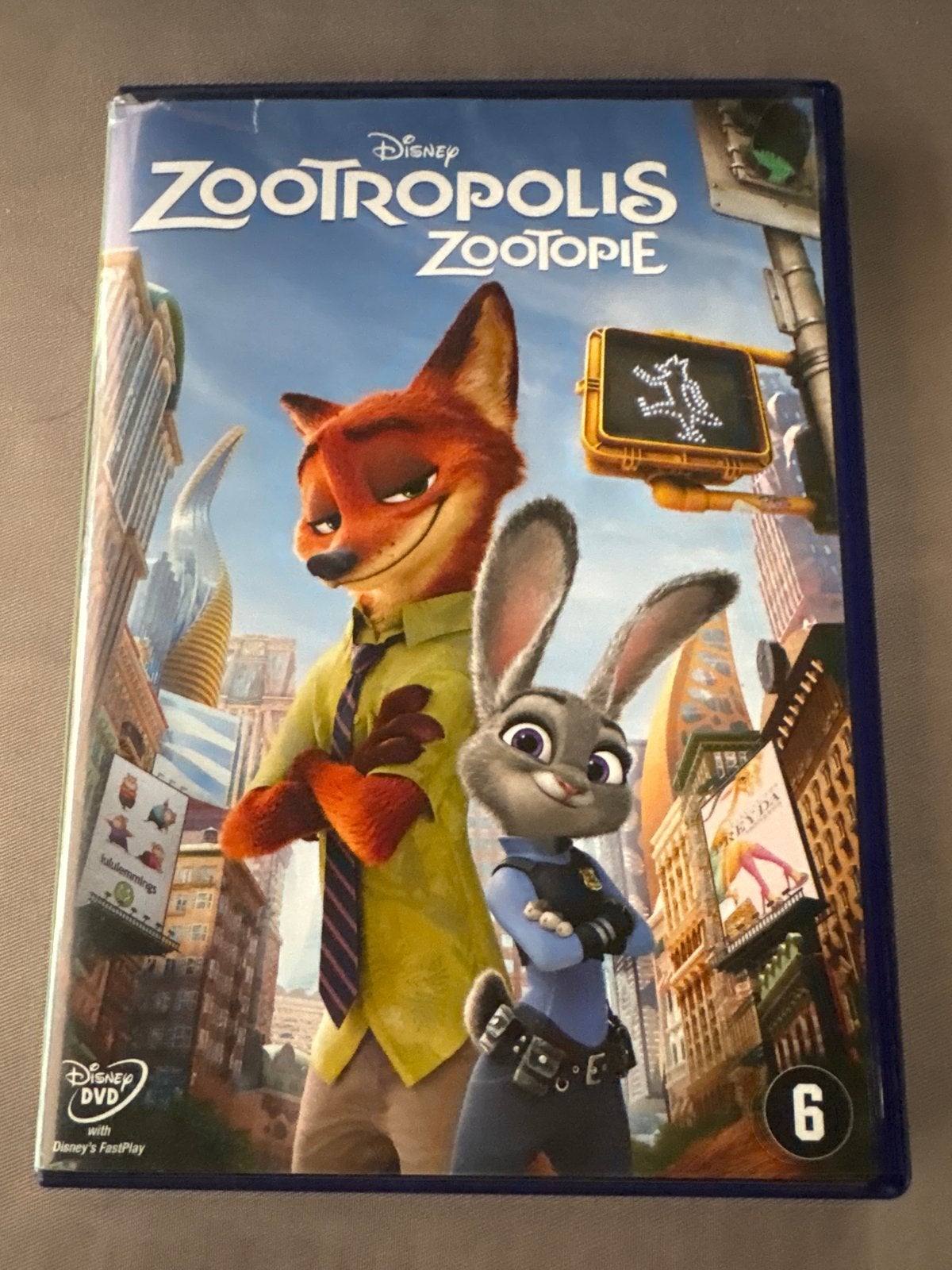 Disney Zootropolis Zootopie DVD - Familie Animatie Film, Gebruikt, Animatie, Ophalen of Verzenden, Vanaf 6 jaar