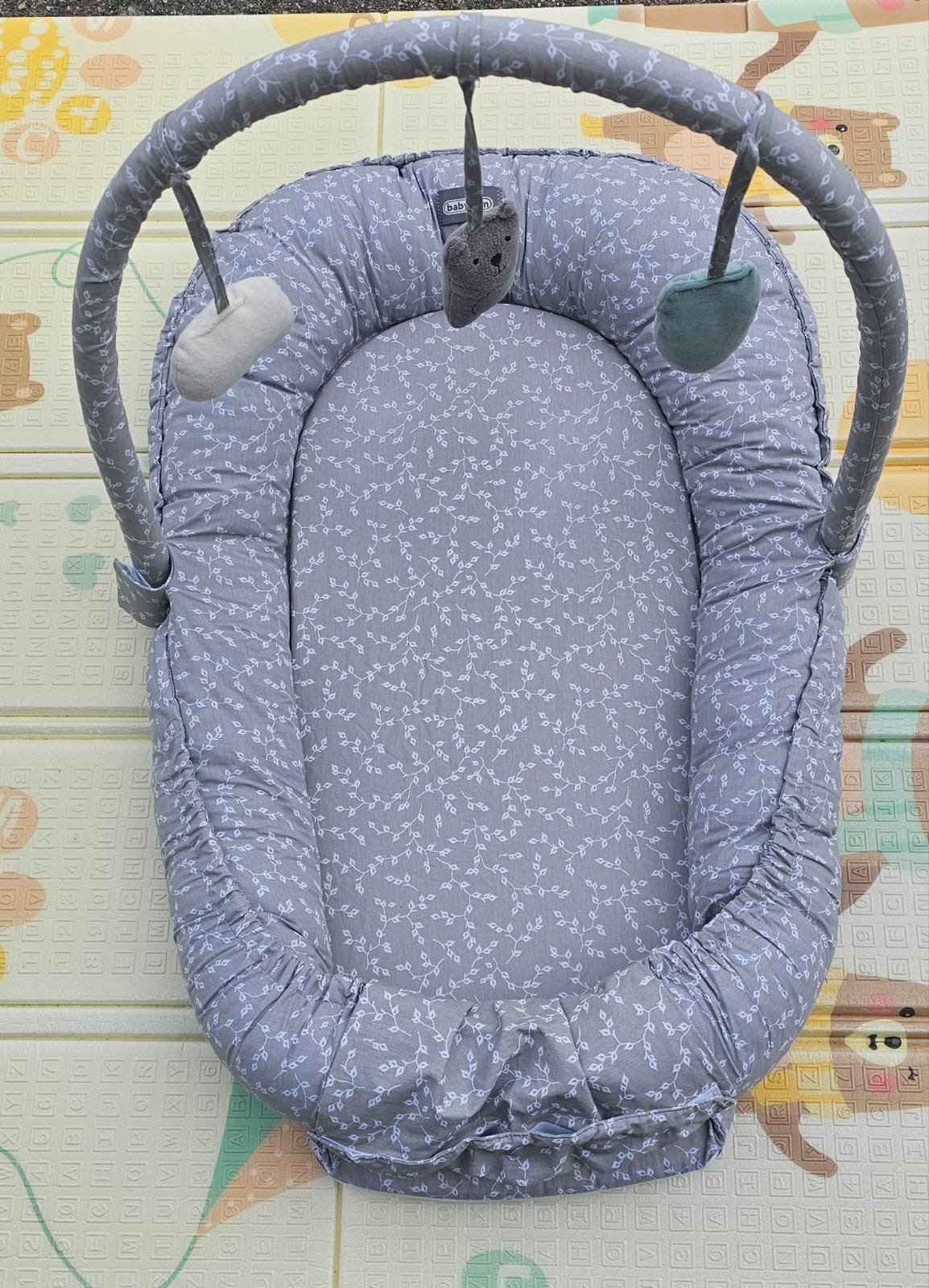 Babyjem Babynestje met speelboog en matrasje, Ophalen of Verzenden, Zo goed als nieuw, Overige typen