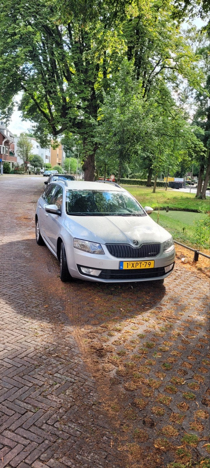 Skoda Octavia 1.6 TDI 81KW Combi 2014 Silver/Grijs, Auto's, Voorwielaandrijving, Euro 6, 4 cilinders, Origineel Nederlands