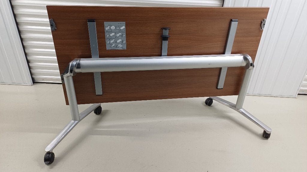 Wini klaptafel - 160 x 80 x 73,5 hoog - op wielen met rem, Ophalen, 50 tot 100 cm, Zo goed als nieuw, 150 tot 200 cm