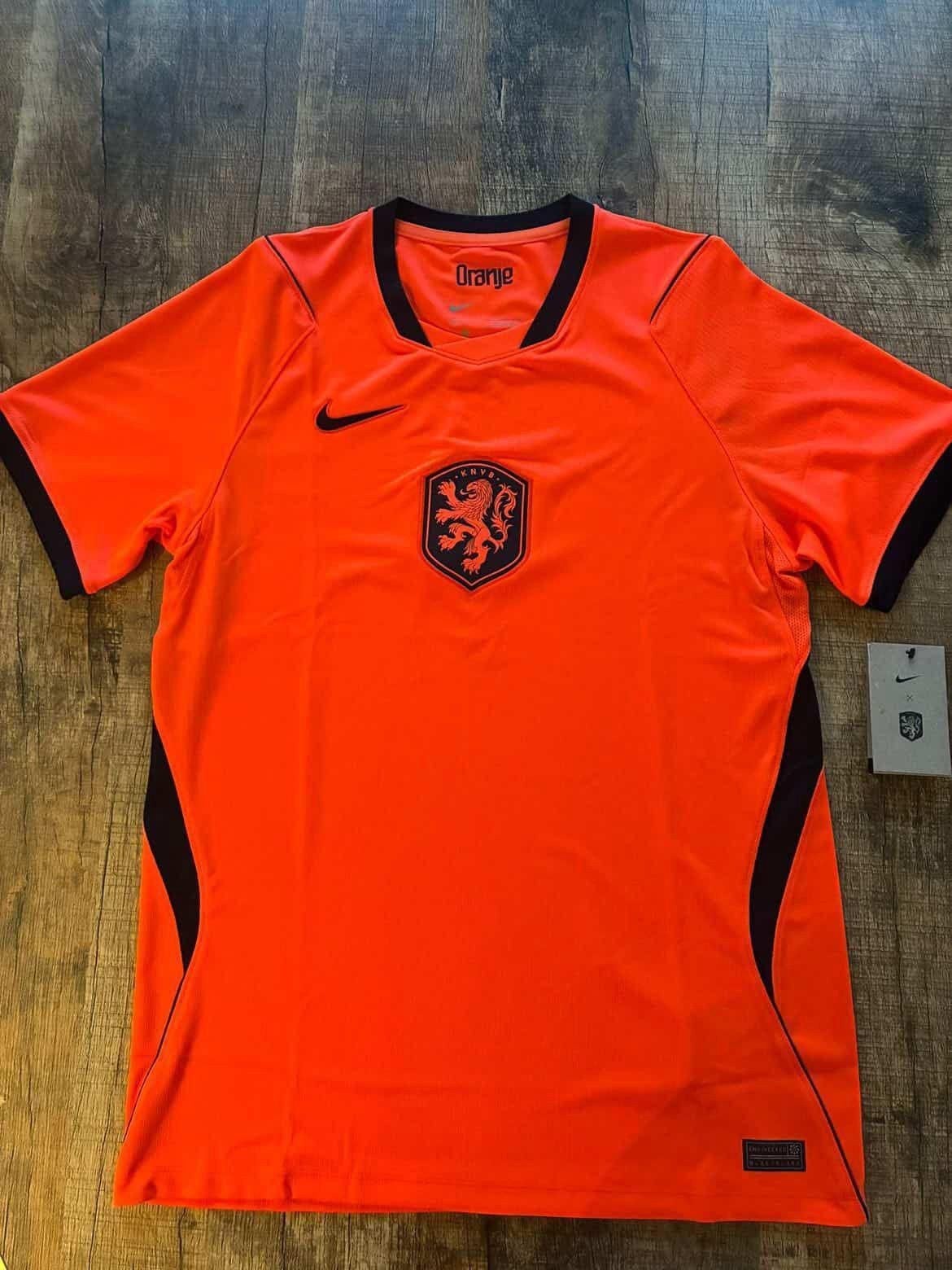 Nederlands elftal shirt xxxl valt wat kleiner, Groter dan maat XL, Ophalen of Verzenden, Shirt