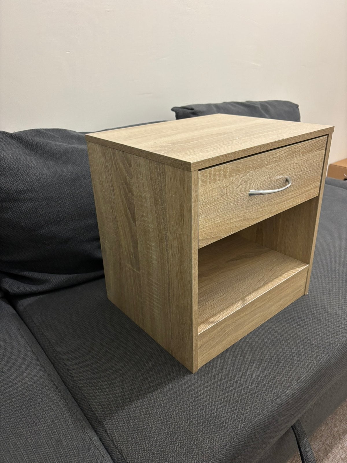Nachtkastje, Huis en Inrichting, Ophalen, Zo goed als nieuw, Minder dan 45 cm, 55 tot 70 cm