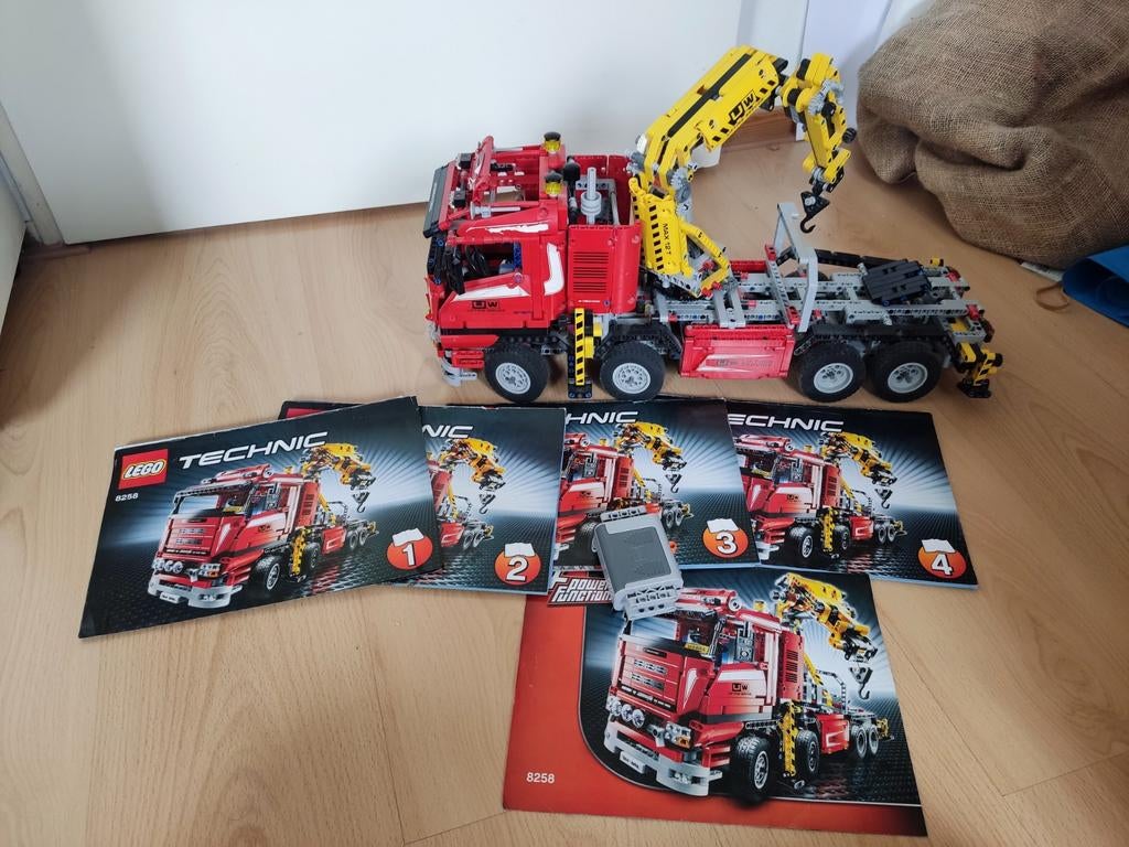 Lego Technic 8258 Kraanwagen - Compleet met instructies, Ophalen, Gebruikt, Lego, Compleet