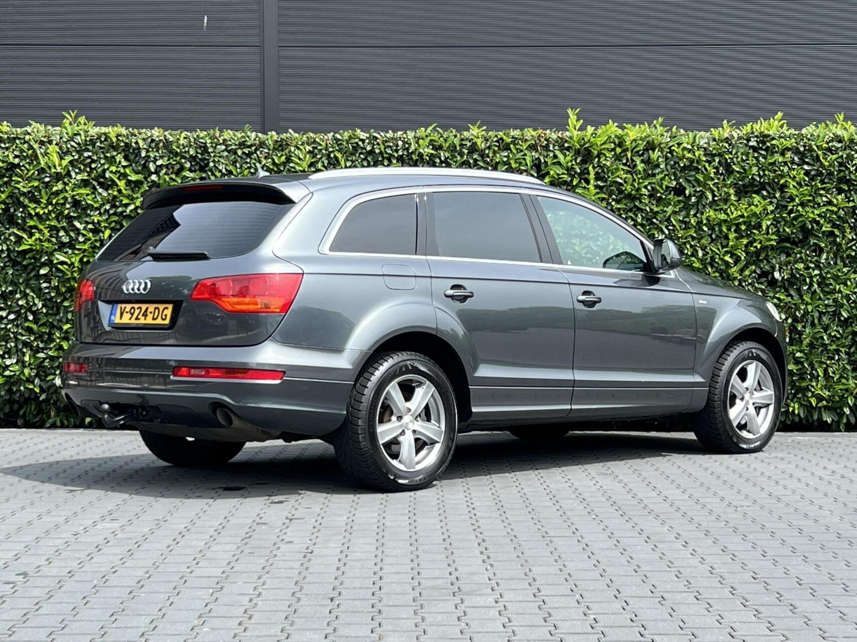 Audi Q7 3.0 TDI quattro, PANORAMADAK, LEDER/ALCANTARA, NAVIG, Auto's, Bestelauto's, Gebruikt, Bedrijf, Diesel, 2967 cc