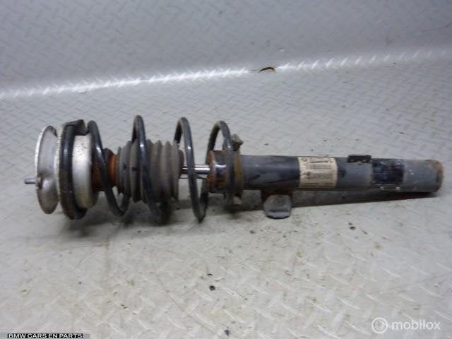 Schokbreker BMW 1-serie E81 E87 veerpoot links voor, Gebruikt, Ophalen of Verzenden, BMW, BMW