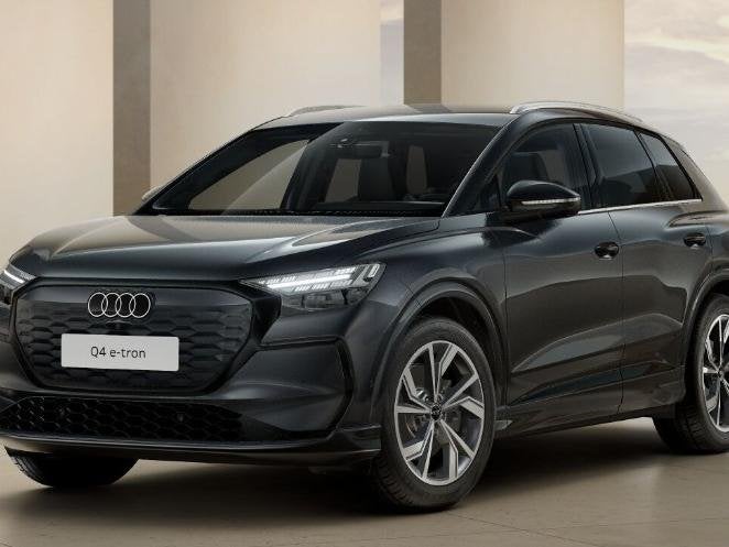 Audi Q4 e-tron Advanced edition 82 kWh 210 kW / 286 PK | ele, Auto's, Audi, Automaat, 510 min, Zwart, 2065 kg
