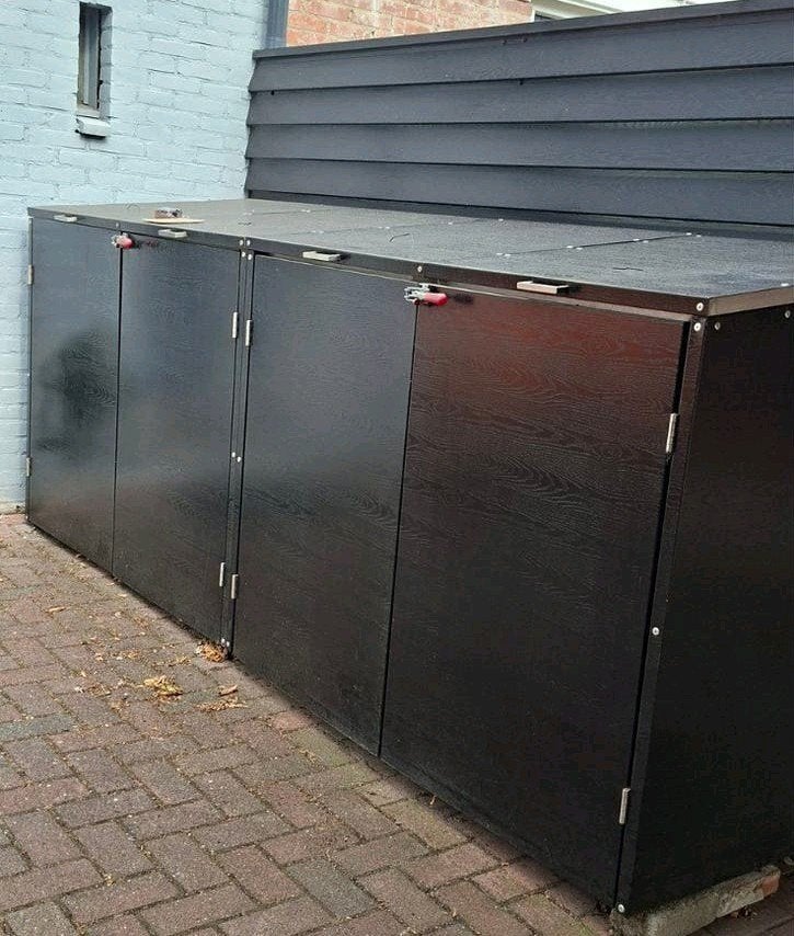 kliko ombouw  zwart  aluminium en staal, Ophalen, Gebruikt, Metaal, Containerberging