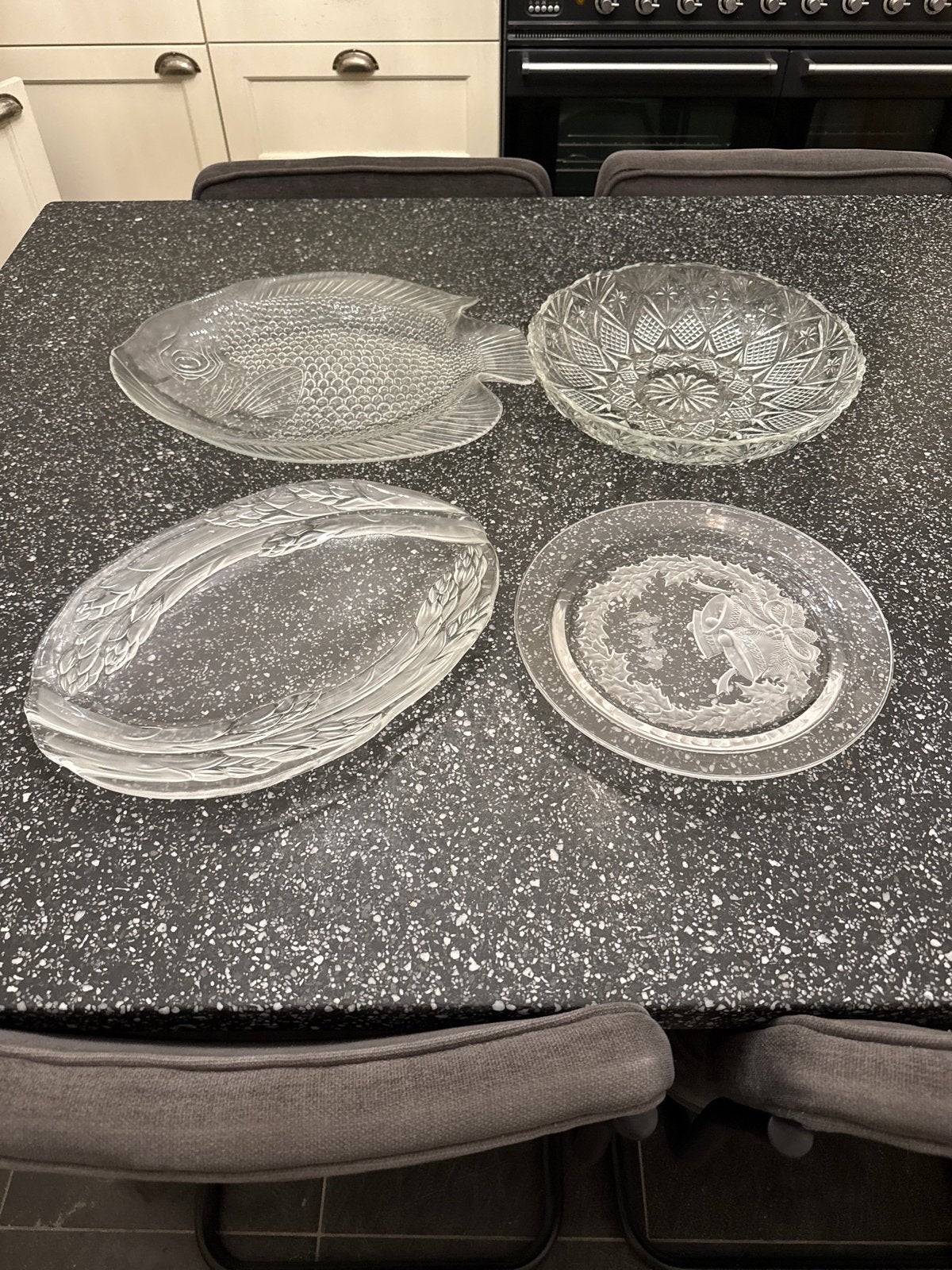 Set van 4 glazen schalen - Vis, Asperge, Kom, Kerst, Ophalen
