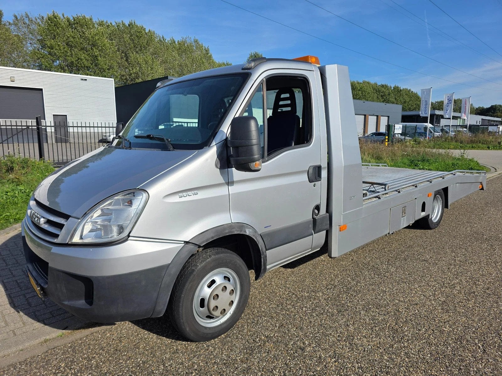 Iveco Daily Oprijwagen met Tijhofbak (bj 2009), Metallic lak, Gebruikt, 4 cilinders, Iveco