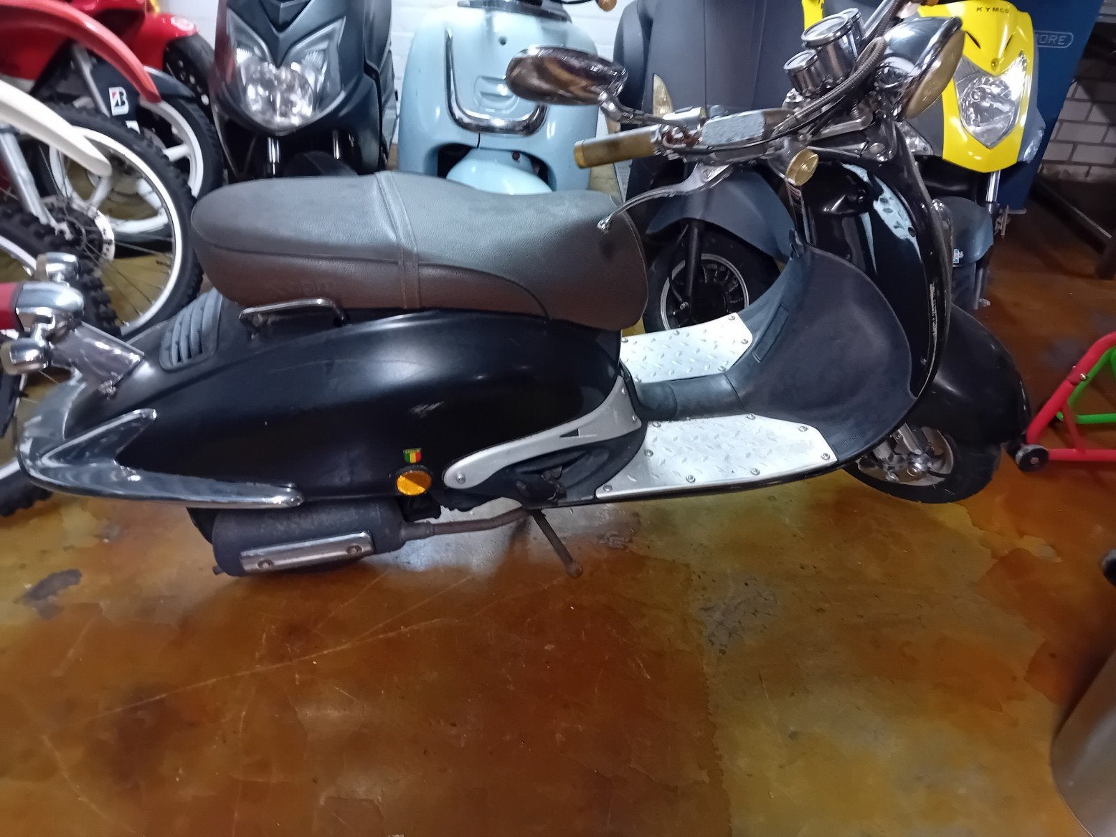 Modena Retro Scooter 2010 - Start niet meer, Ophalen, Gebruikt, Onbekend, Onbekend