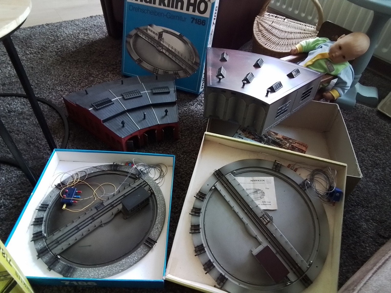 Märklin HO Draaischijf 7186 met Locomotiefloods, Wisselstroom, Gebruikt, Brug, Tunnel of Gebouw, Ophalen of Verzenden