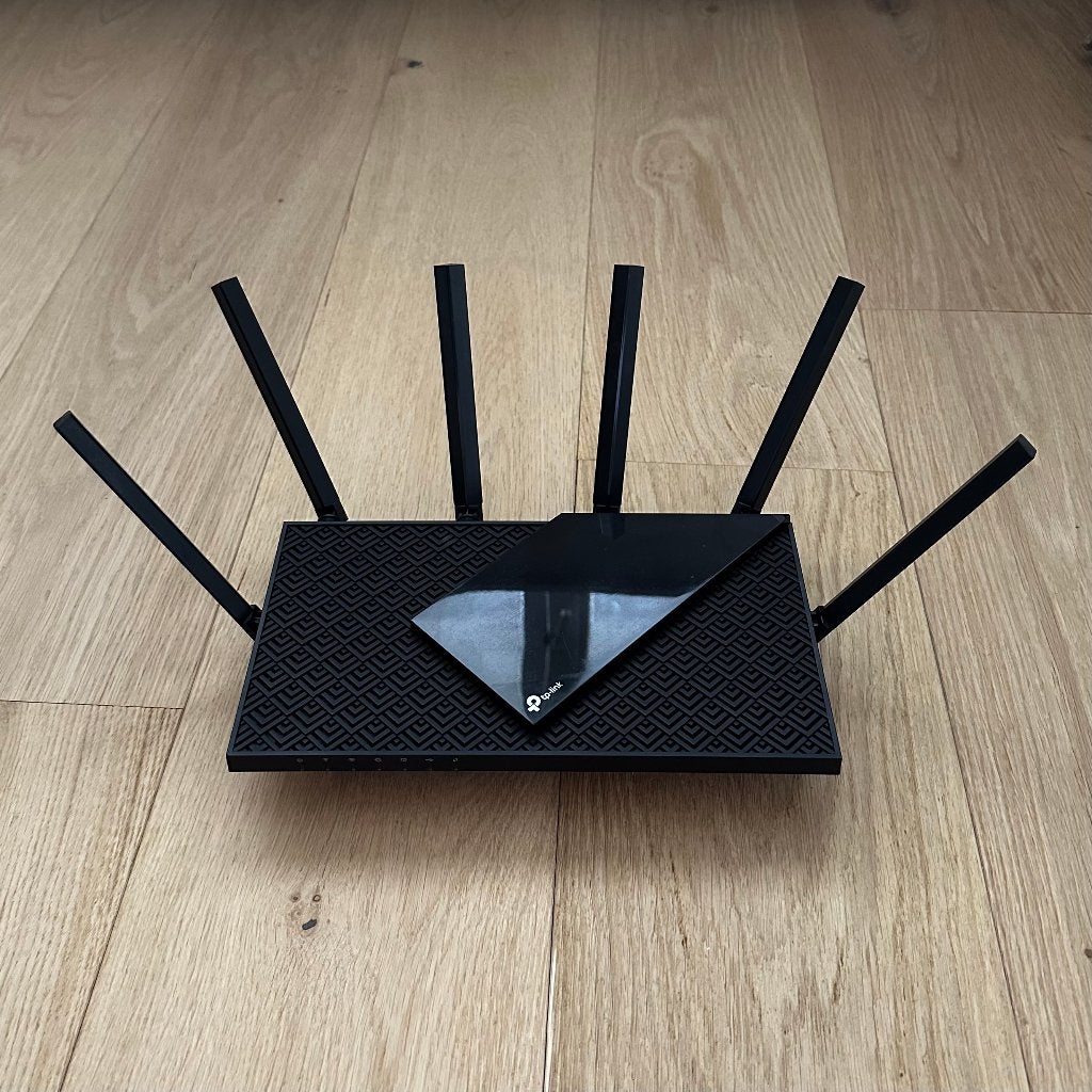 TP-Link Archer AX73/AX5400 Router + GRATIS Extender & Switch, Ophalen of Verzenden, Gebruikt, Router, TP-Link
