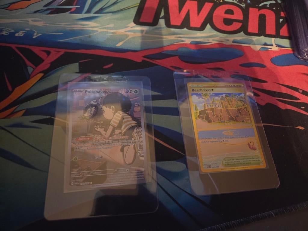 Pokémon Kaarten: Pachirisu en Beach Court, Hobby en Vrije tijd, Verzamelkaartspellen | Pokémon, Ophalen of Verzenden, Zo goed als nieuw