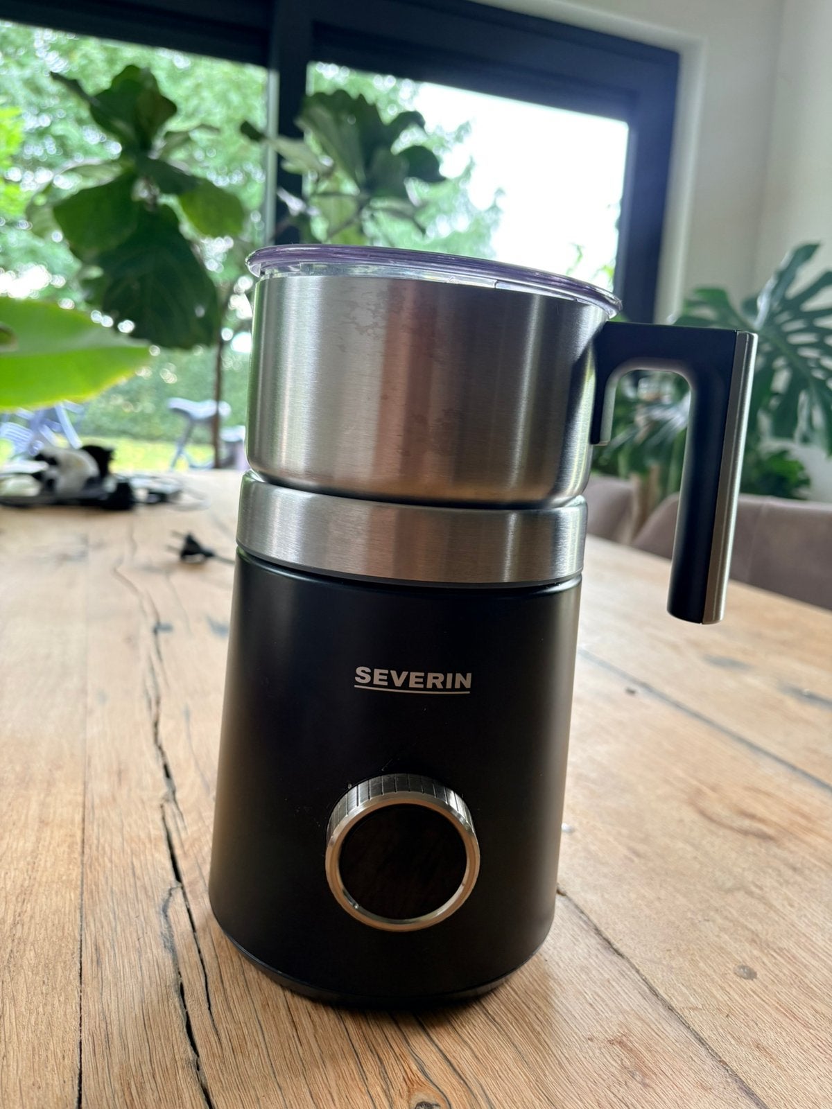 Severin Spuma 700 melkopschuimer, Witgoed en Apparatuur, Ophalen of Verzenden, Zo goed als nieuw, Elektrische melkopschuimer