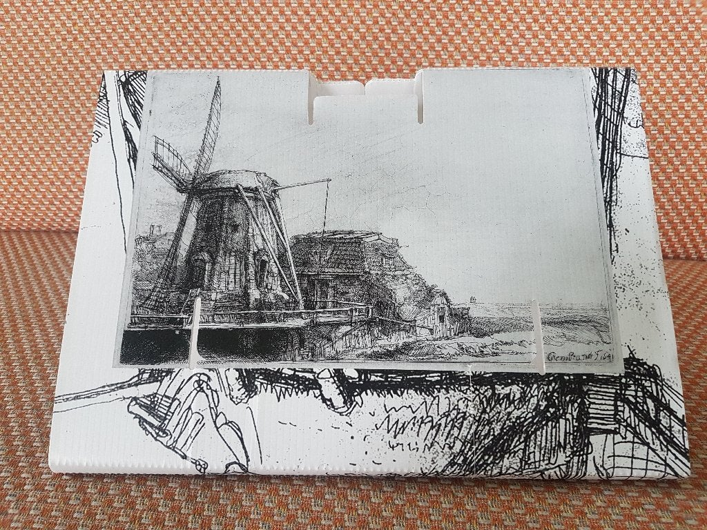 Kartonnen boekondersteuner Rembrandt, Ophalen of Verzenden, Zo goed als nieuw, Zwart, Papier/karton