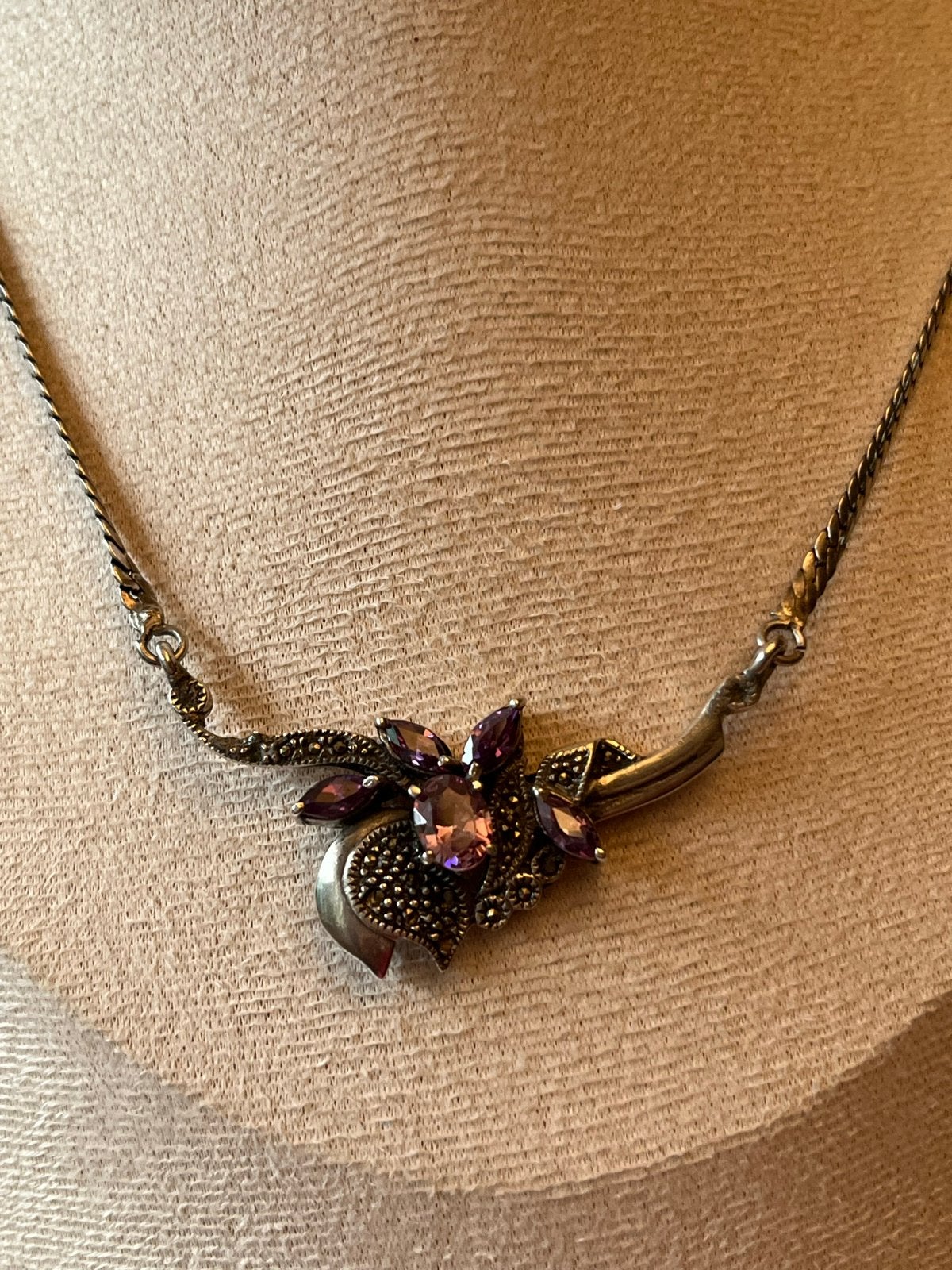 Zilveren Collier met Amethist en Marcasieten, 44 cm, Sieraden, Tassen en Uiterlijk, Kettingen, Verzenden, Paars, Zo goed als nieuw