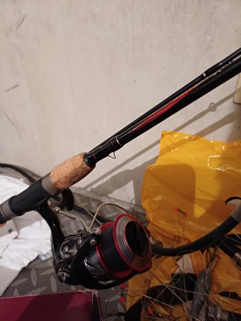 Shimano Vengeance spinhengel met Daiwa Ninja 4000A molen, Watersport en Boten, Ophalen, Gebruikt