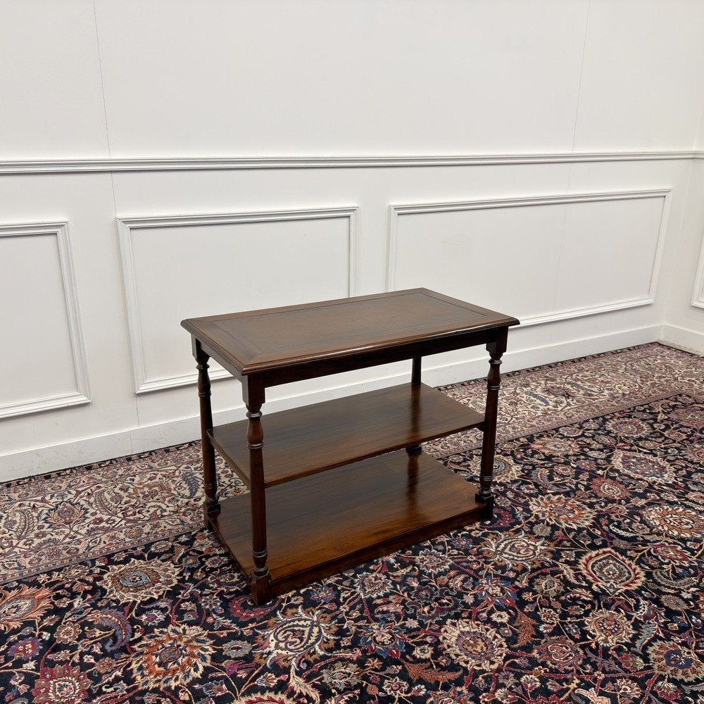 Klassiek Engelse Chesterfield Sidetable, Ophalen