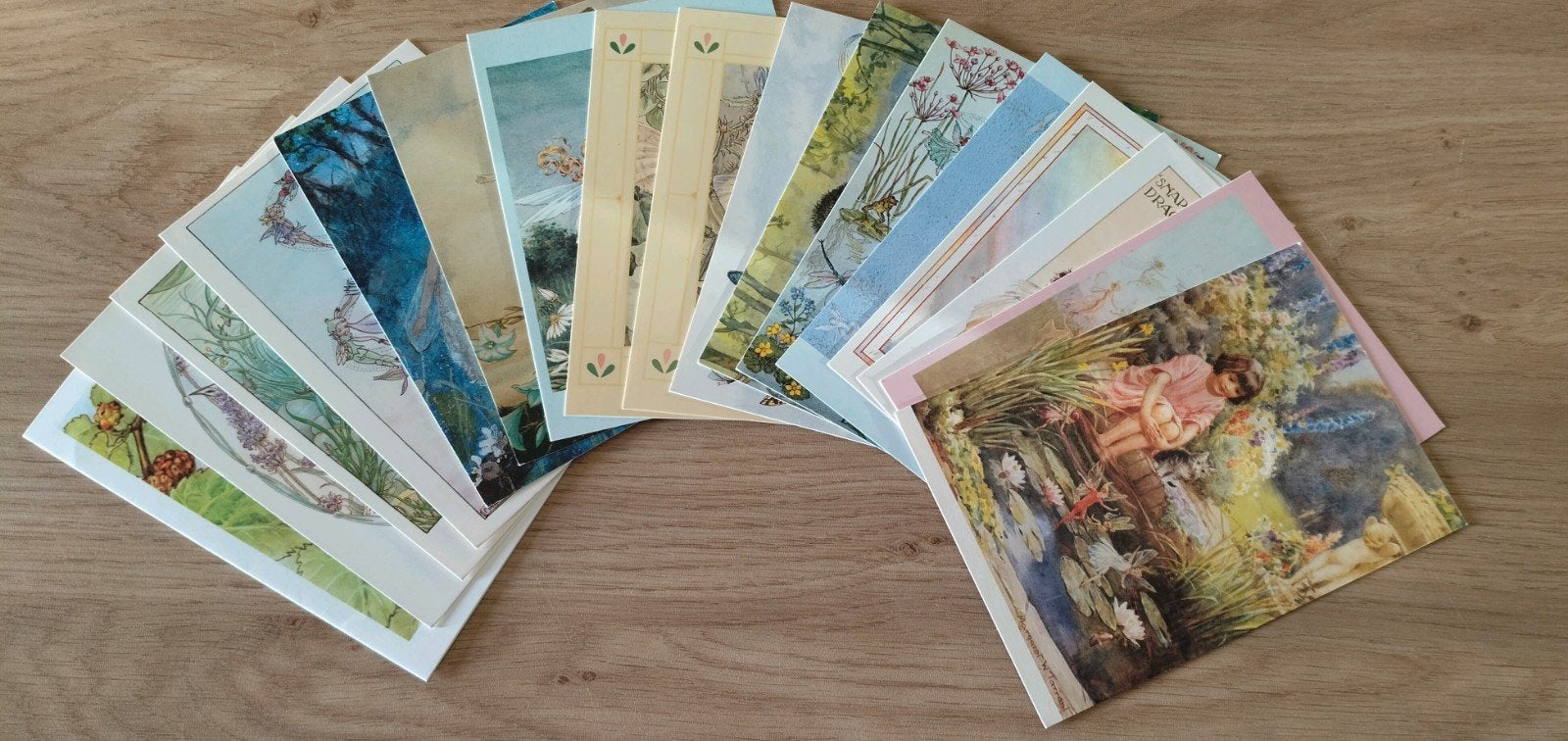 Vintage verzameling sprookjesachtige-Flower faries-elfjes, Verzenden, 1980 tot heden, Ongelopen, Overige thema's