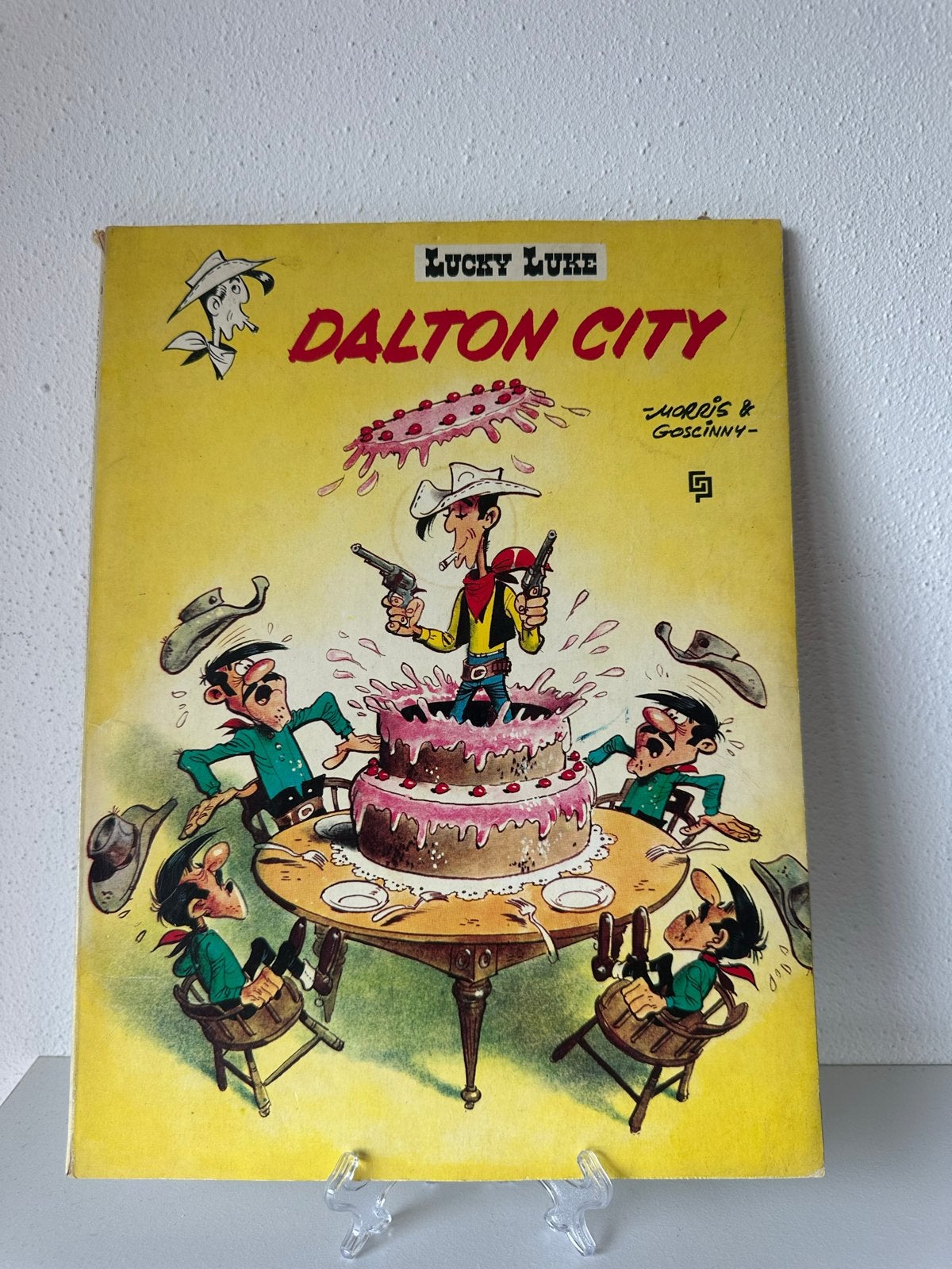 Lucky Luke - Dalton City - Eerste druk 1970 softcover, Boeken, Eén stripboek, Ophalen of Verzenden, Gelezen