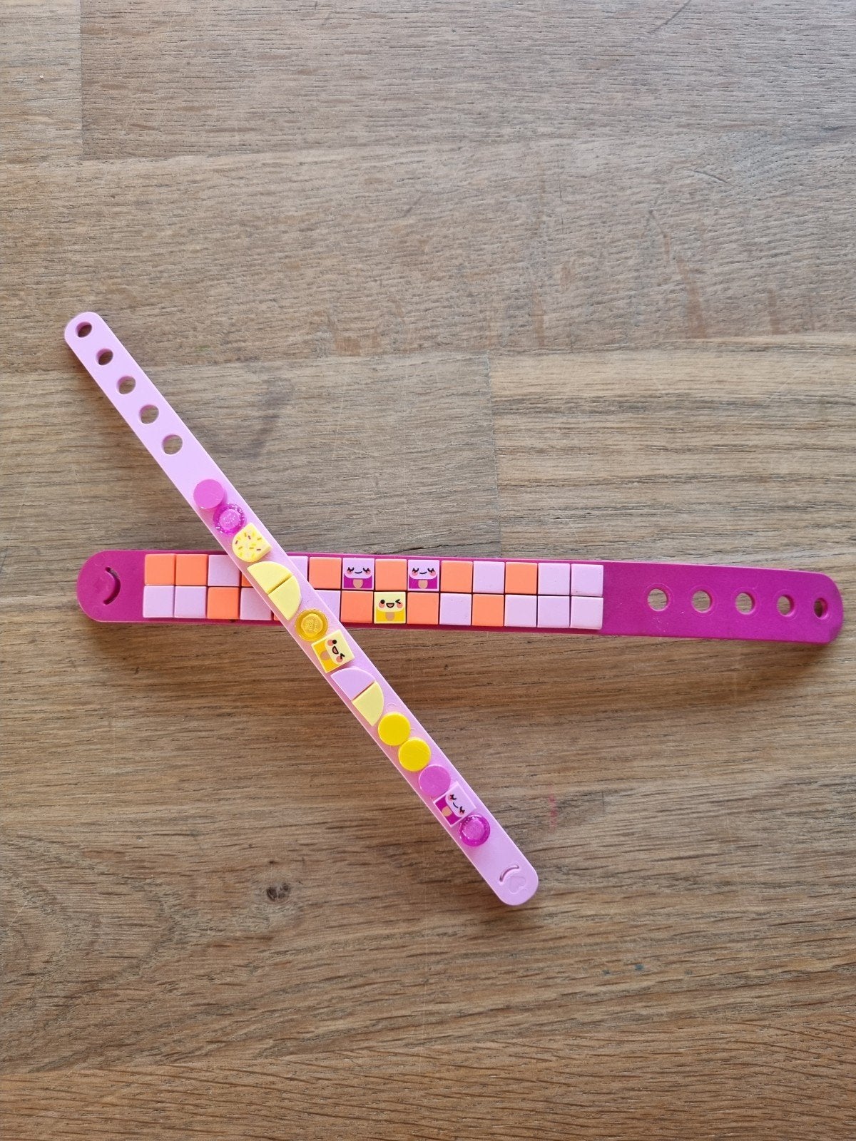 lego dots armbanden, Ophalen of Verzenden, Zo goed als nieuw, Accessoire, Lego