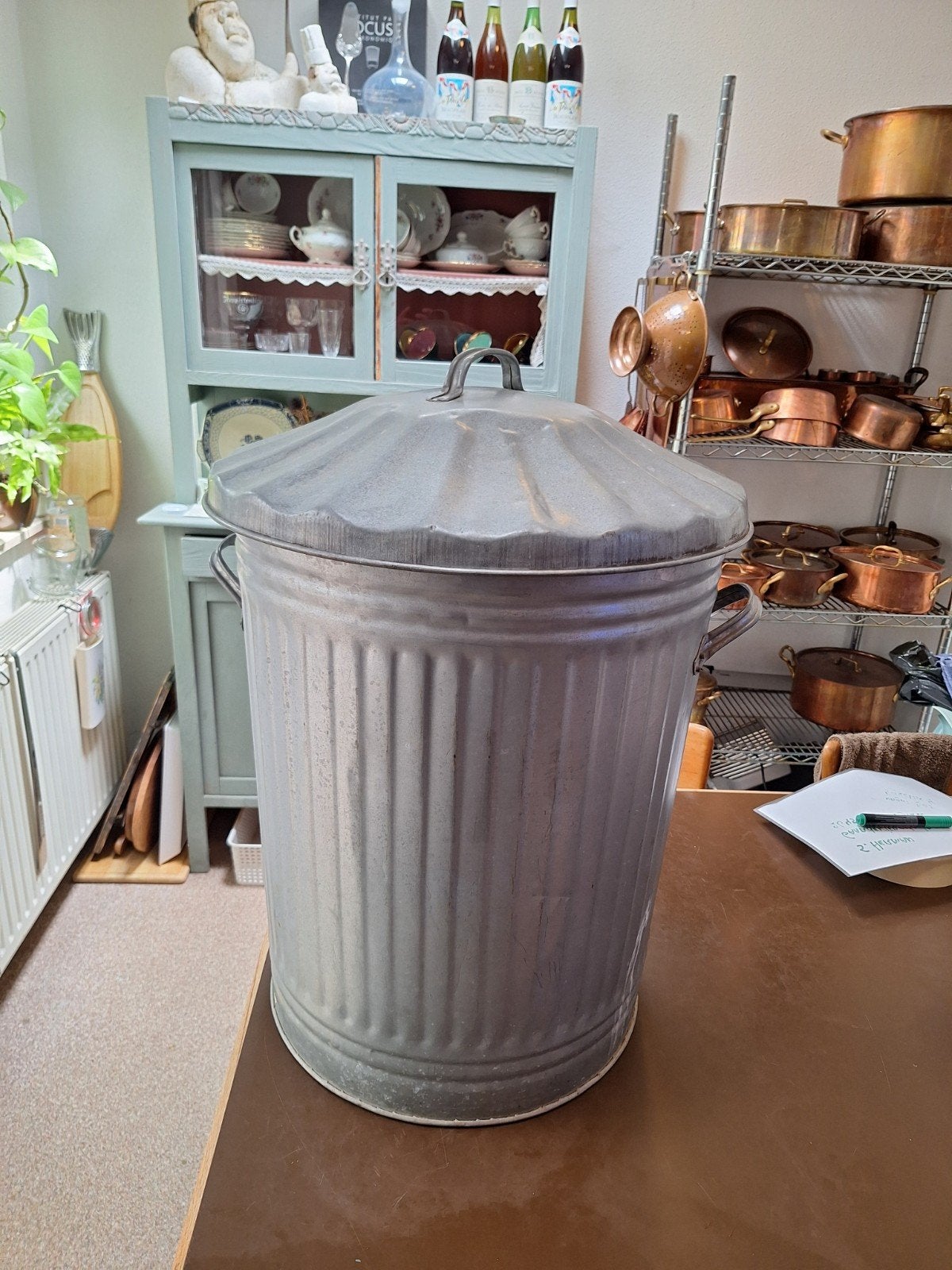 Grote vintage zinken emmer / vuilnisbak met deksel, Ophalen