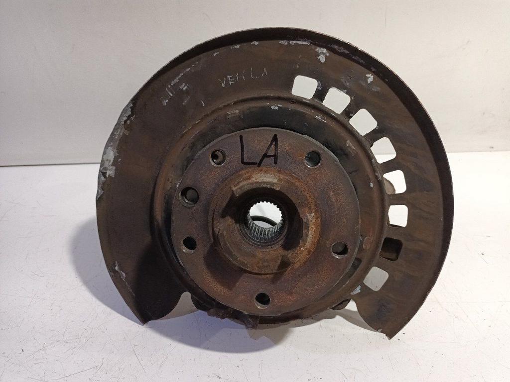 Wielnaaf links achter Volkswagen Touareg, Onderdelen@venauto.nl, Van der Ven Autorecycling B.V., Gebruikt, Ettenseweg 76, 4706 PB Roosendaal, The Netherlands
