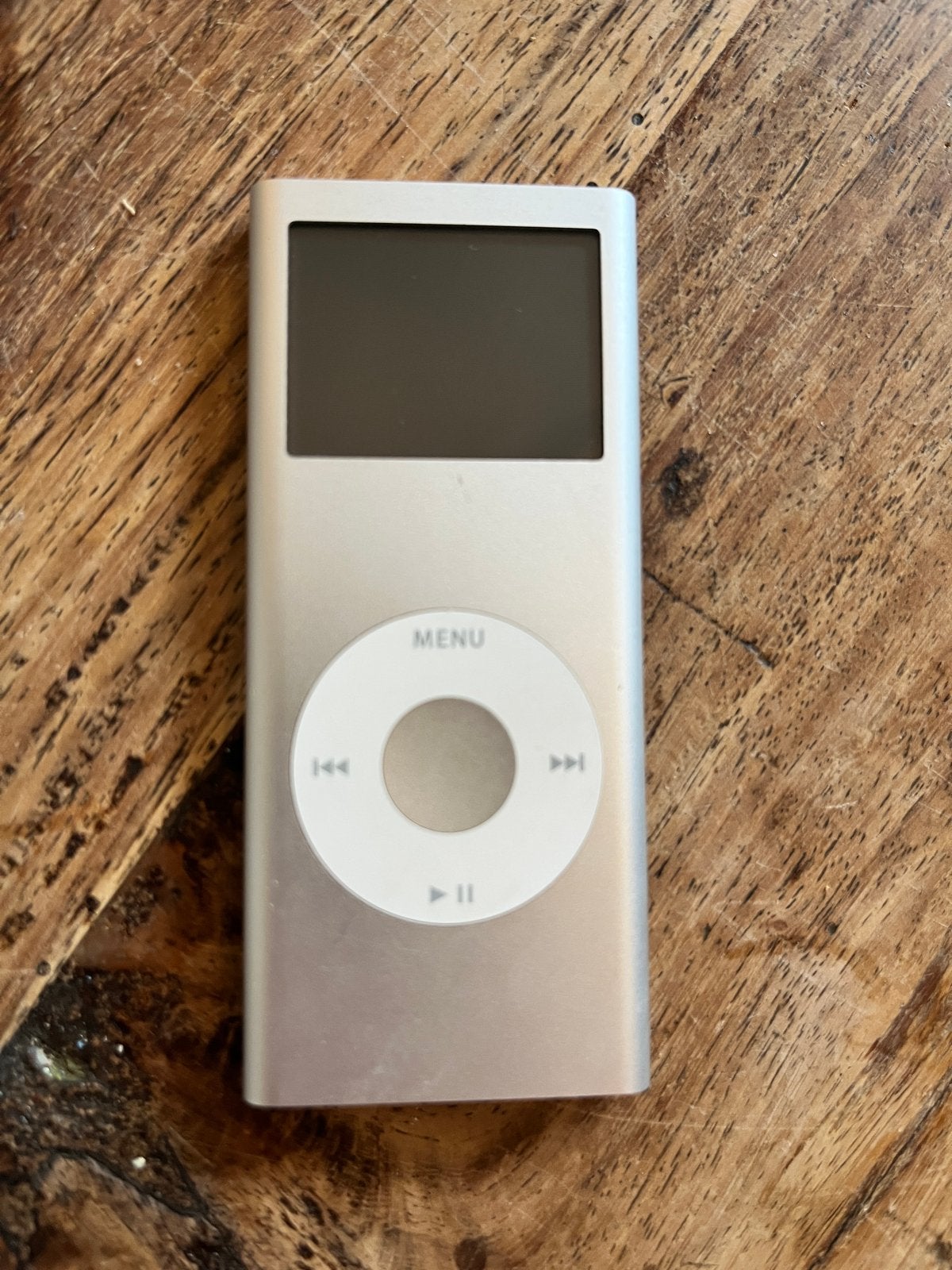 iPod Nano 2GB - Onbekende staat, Audio, Tv en Foto, Mp3-spelers | Apple iPod, Ophalen of Verzenden, Niet werkend, Nano, Zilver