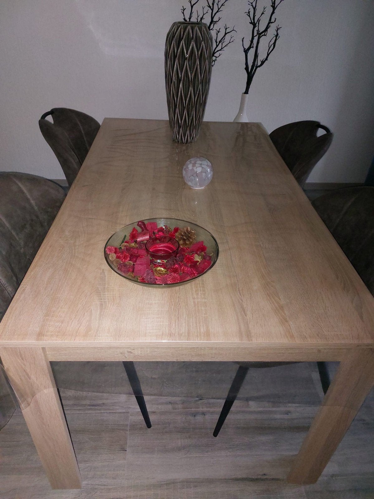 Eettafel dressoir en tv meubel, Ophalen, Zo goed als nieuw