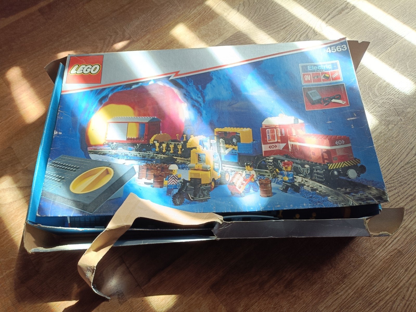 Lego trein elektrisch - Set 4563, Compleet, Lego, Ophalen of Verzenden, Complete set