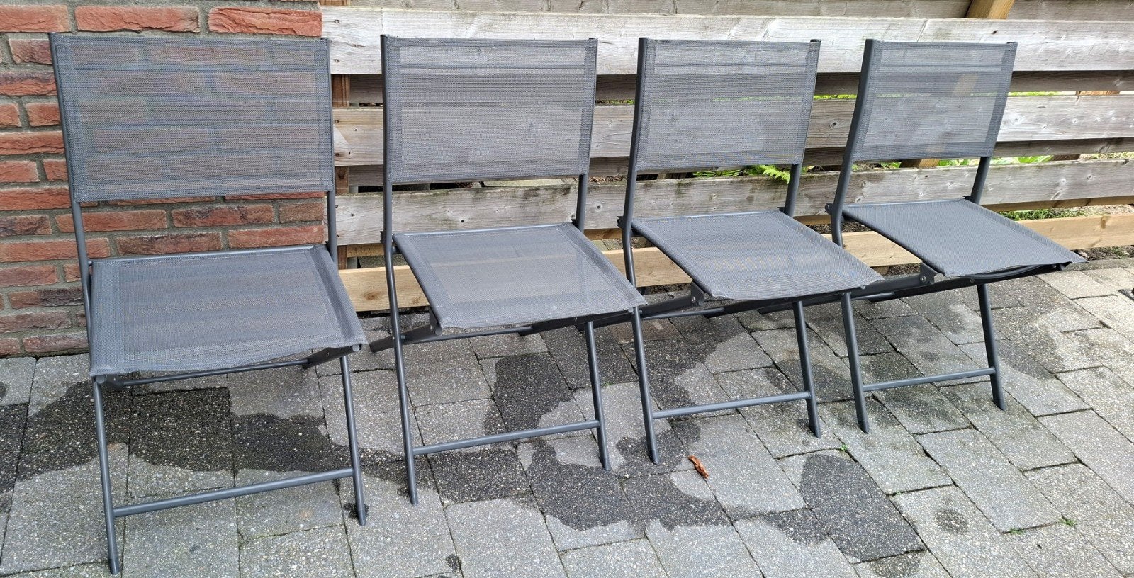 Tuinstoelen balkonstoelen grijs en nooit gebruikt., Ophalen, Zo goed als nieuw, Inklapbaar