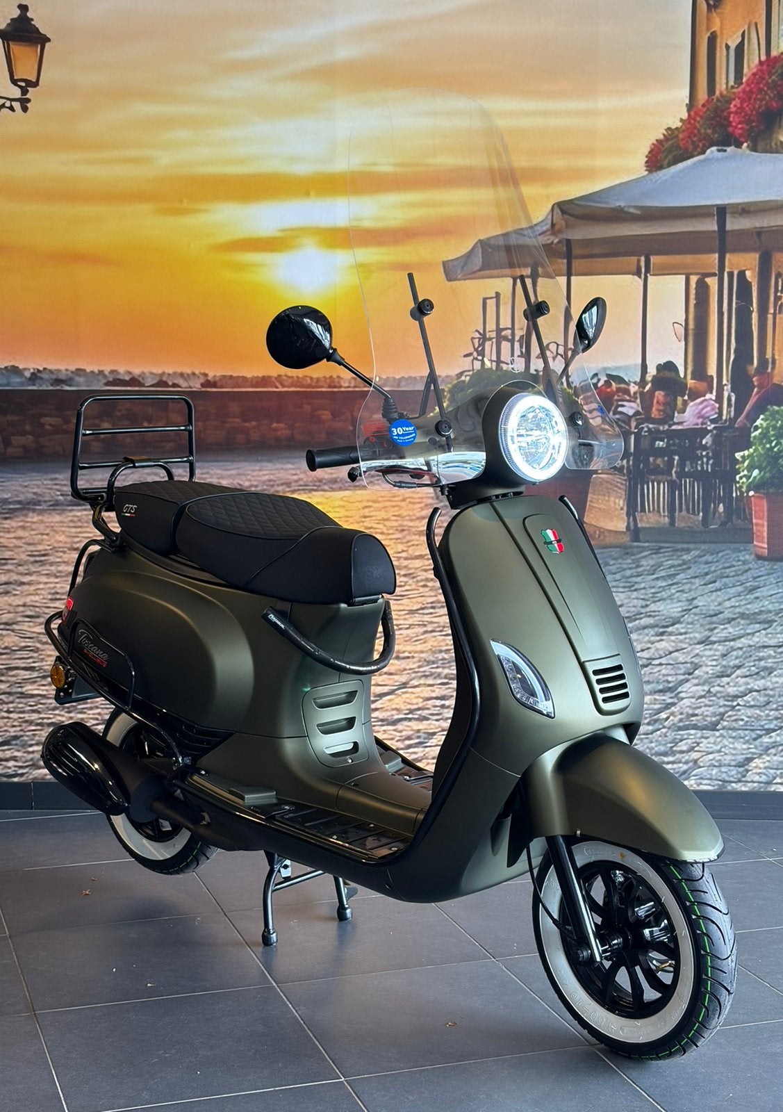 🚨NU IN ONZE SHOWROOM🚨GTS TOSCANA EXCLUSIVE EDITION✨, Nieuw, Ophalen of Verzenden, Benzine, 50 cc