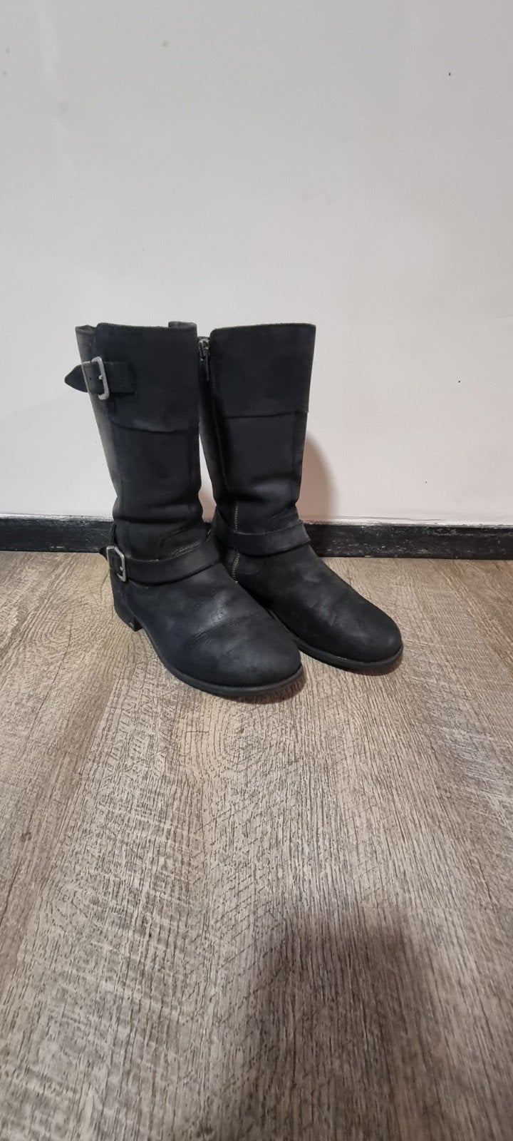 UGG Laarzen Zwart - Maat 37, UGG, Zwart, Lage of Enkellaarzen, Ophalen of Verzenden