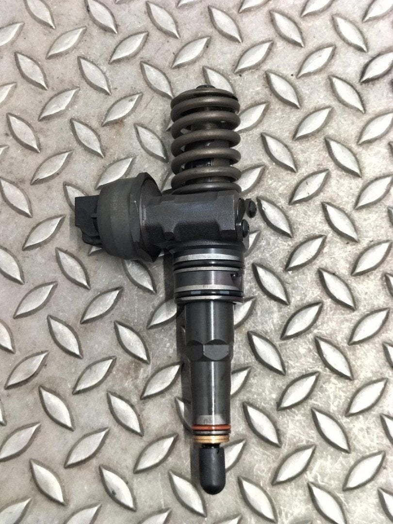 AUDI A3 BRANDSTOF INJECTOR / VERSTUIVER 0414720215 2007, Ophalen of Verzenden, Gebruikt, Stiba lid