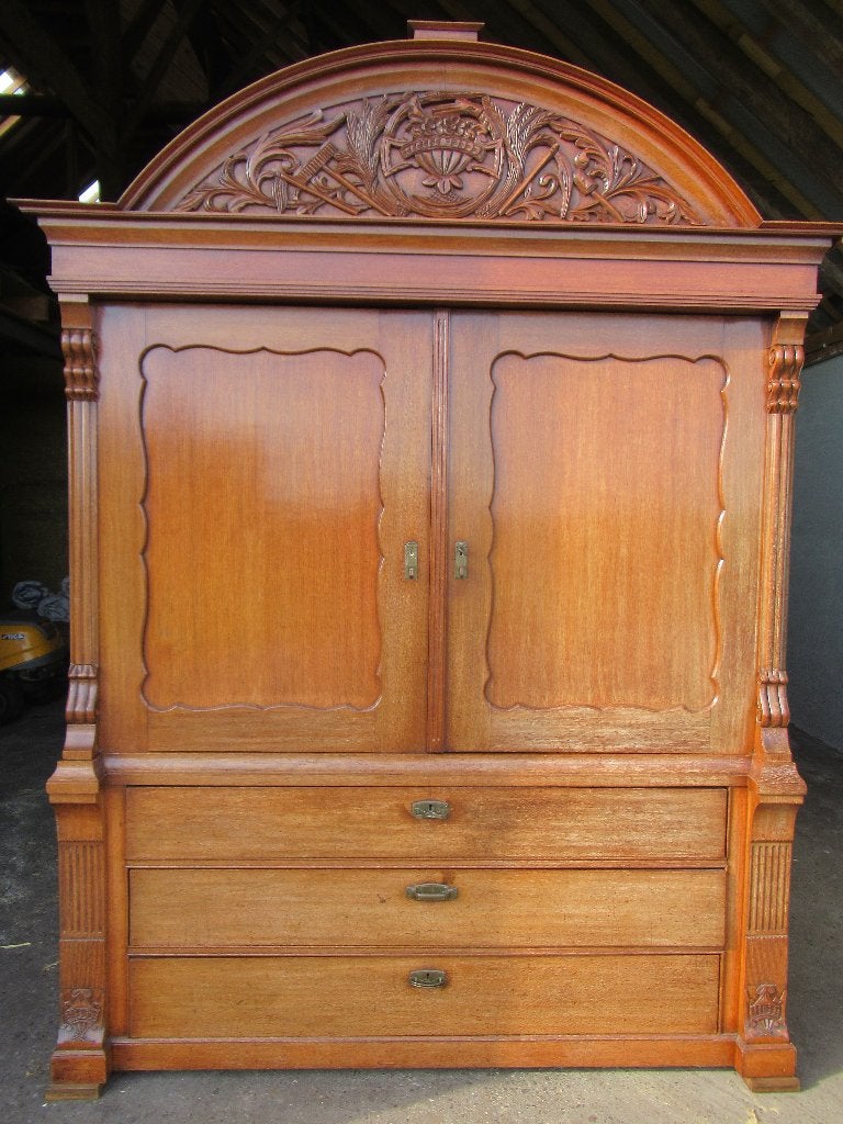 antiek kabinet, Ophalen