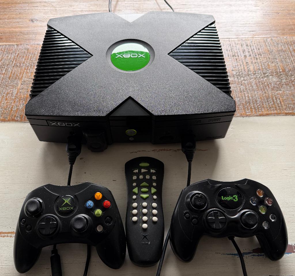 Originele Xbox Classic – 250GB – Topbeeld via RGB, Spelcomputers en Games, Spelcomputers | Xbox Original, Gebruikt, Met 2 controllers